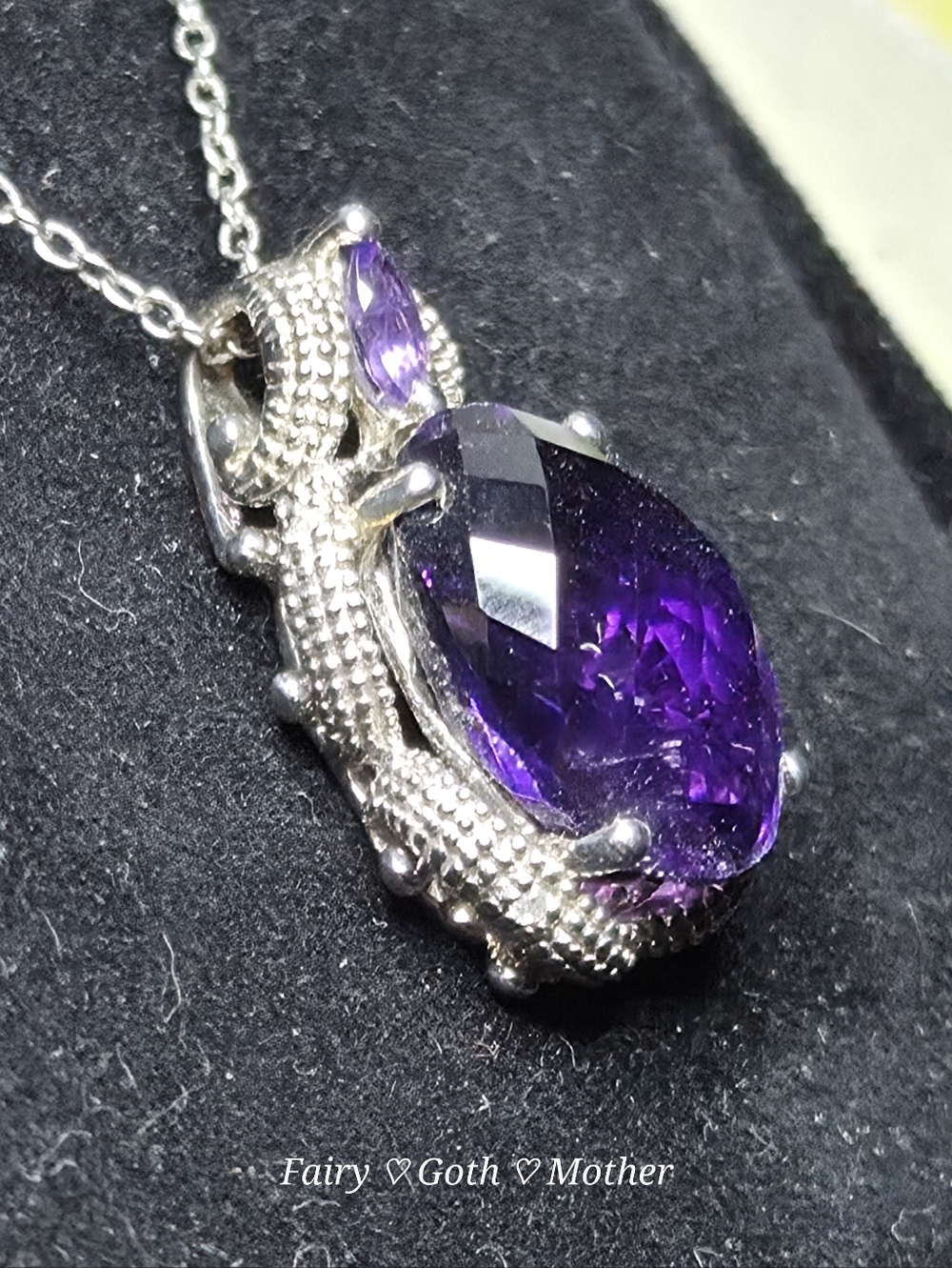 Kay Jewelers Gorgeous! Genuine Checkerboard  Cushion Cut Amethyst Necklace - Picture 3 of 15